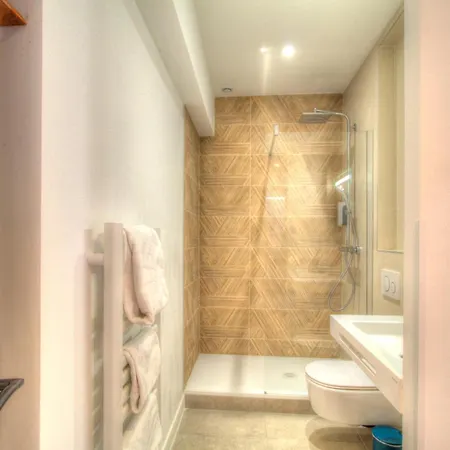 Alc - A25 - 4 Min Palais And Beaches - Full Center Apartment